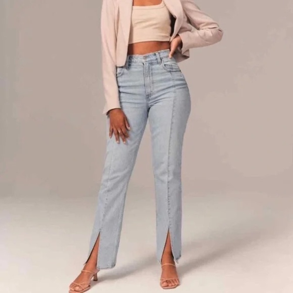 Abercrombie & Fitch Curve Love Ultra High Rise 90s straight leg split hem jean